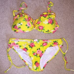 Xhilaration yellow floral bikini